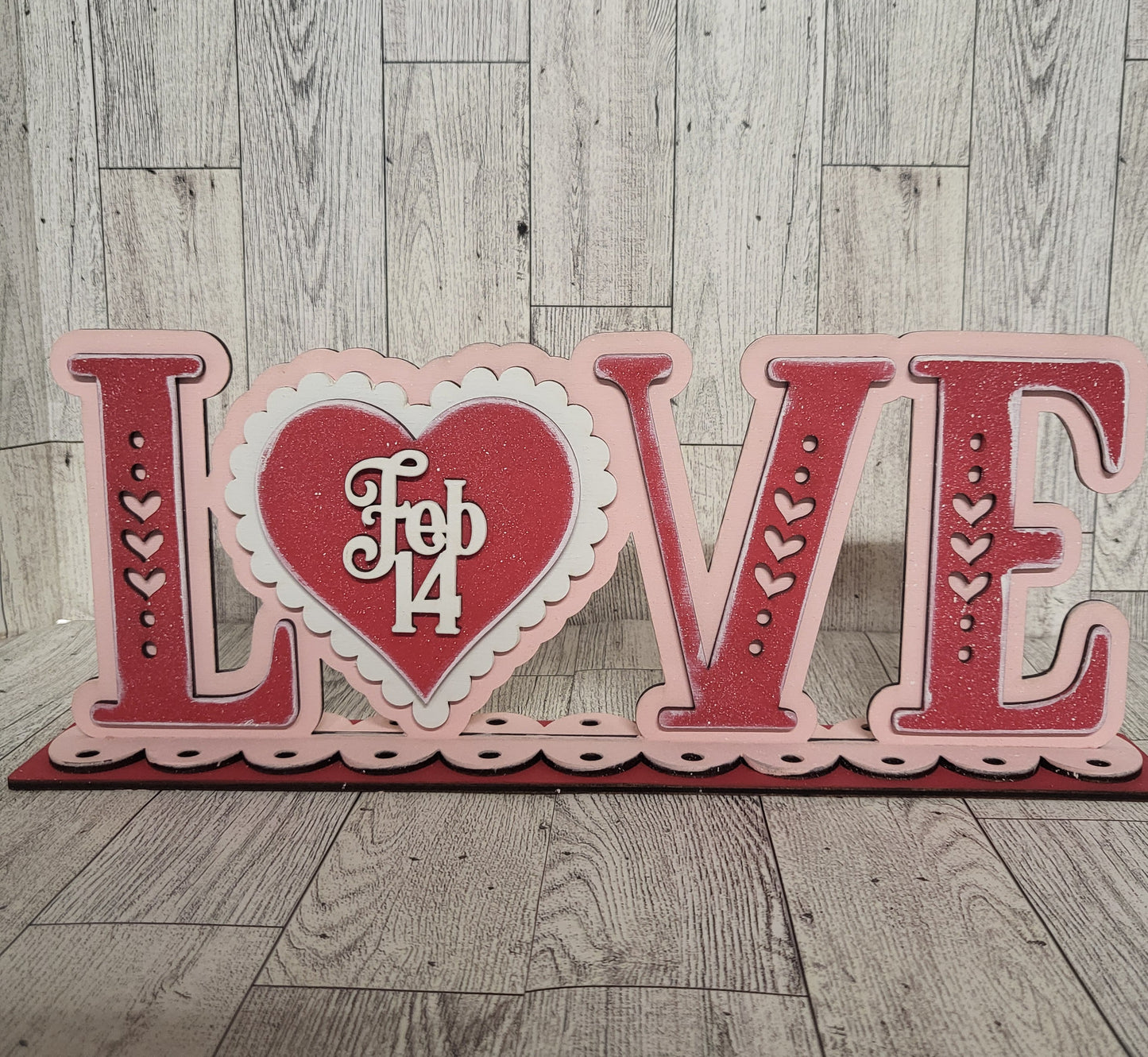 Love Shelf sitter