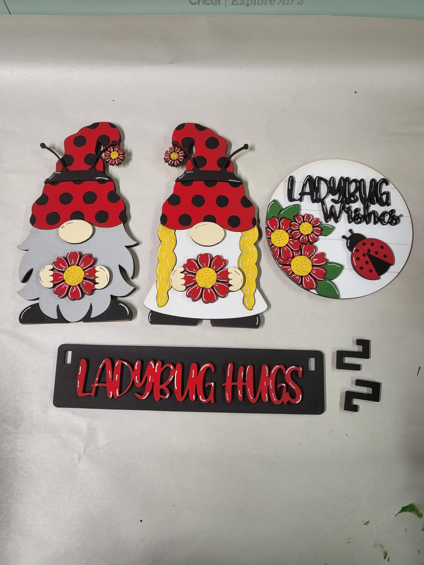 Painted Lady Bug Wagon Insert