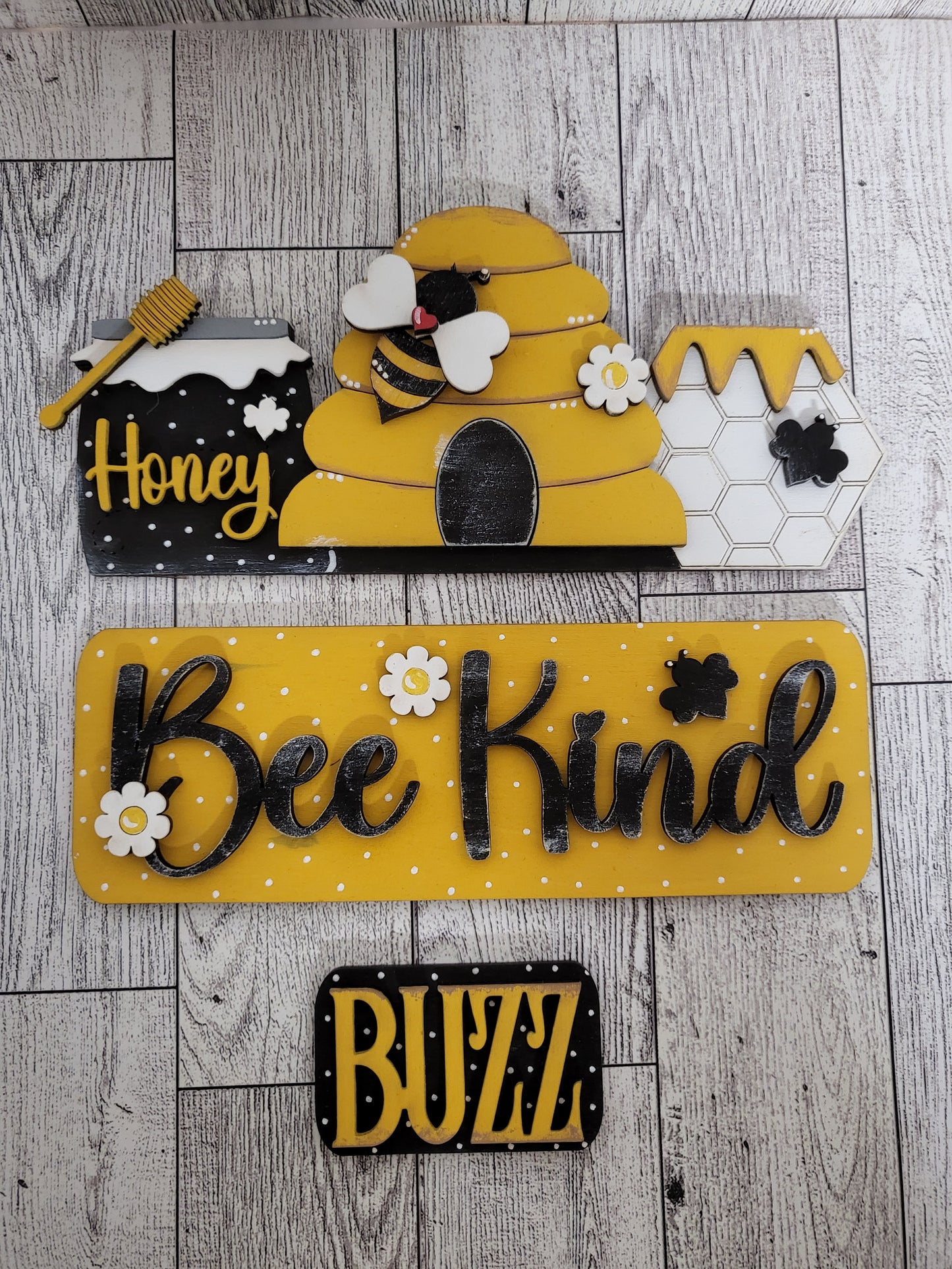 Bee Kind Standing Truck Insert