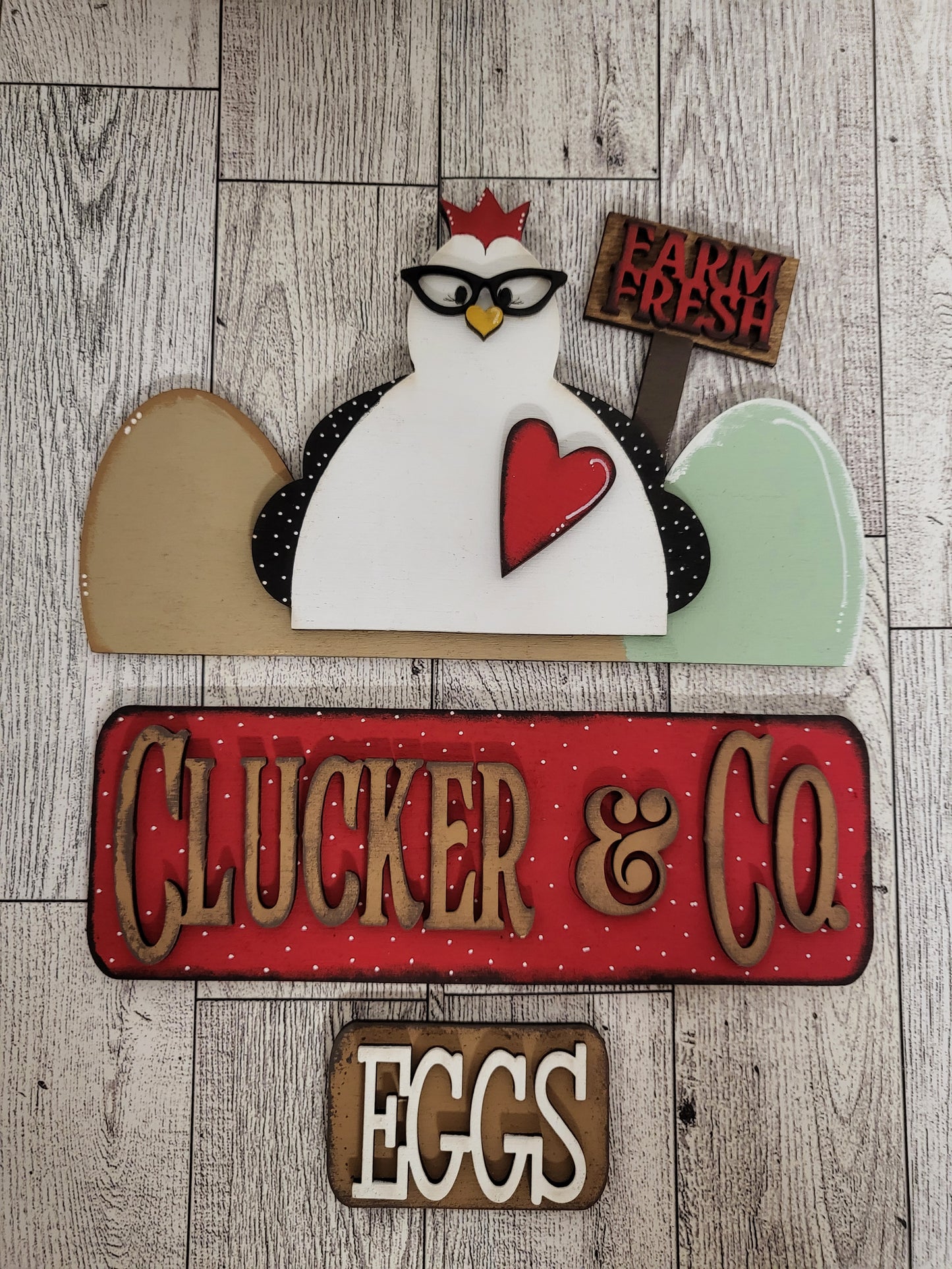 Clucker & Co. Standing Truck Insert