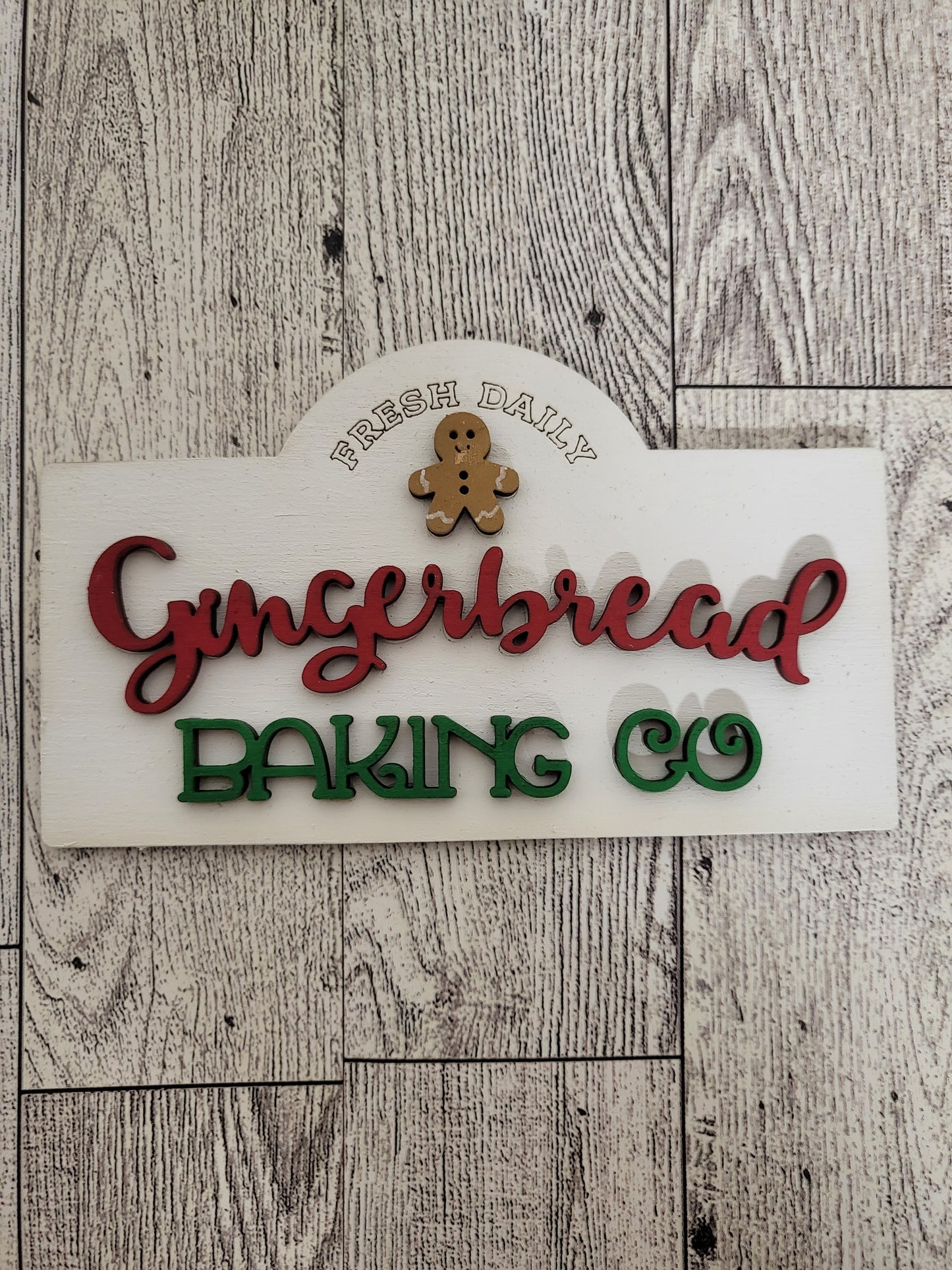 Gingerbread Baking Co. Post Frame Insert