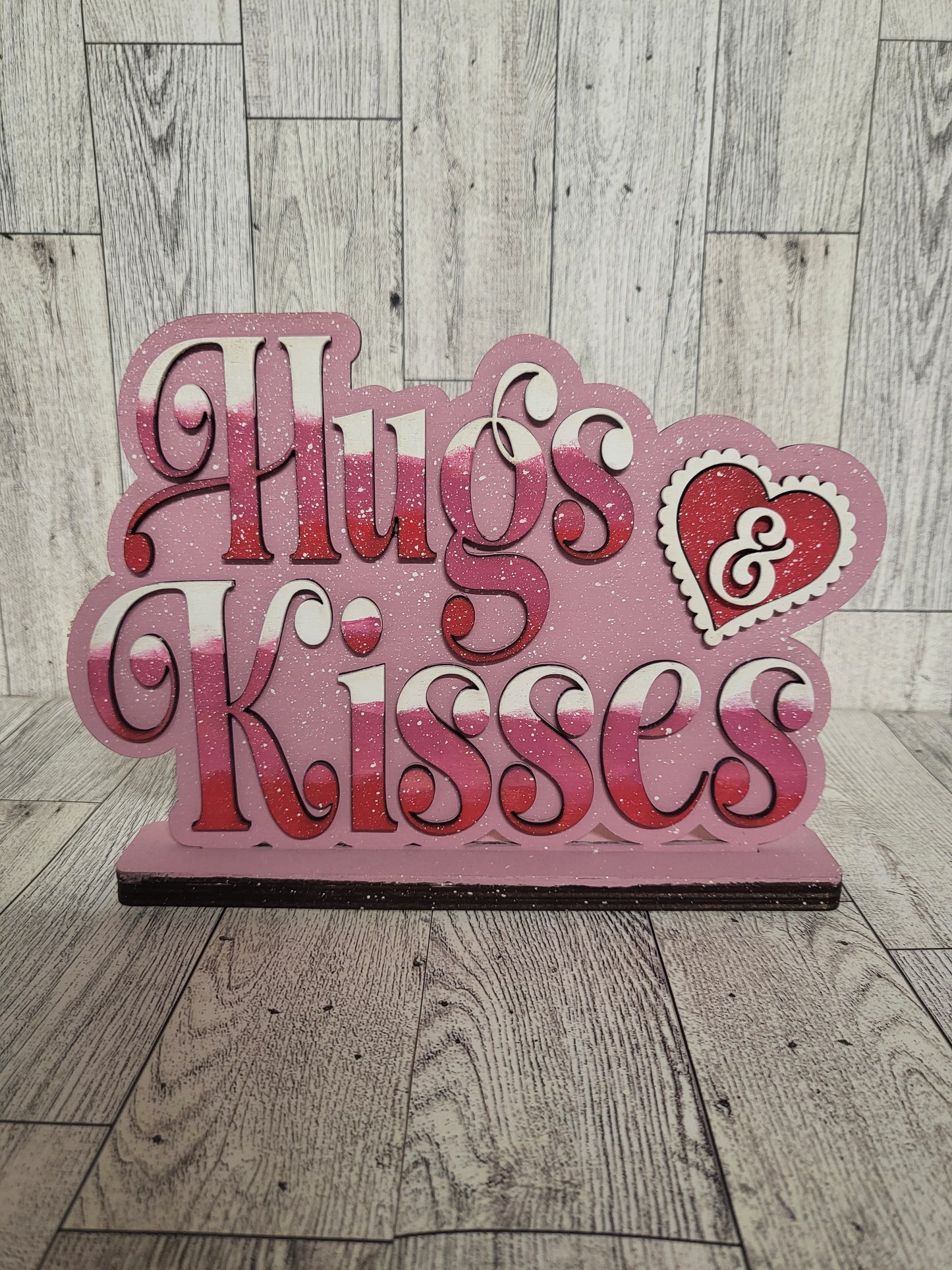 Hugs & Kisses Shelf Sitter