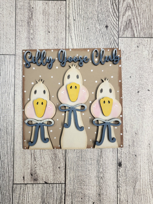 4.25" Silly Goose Club insert