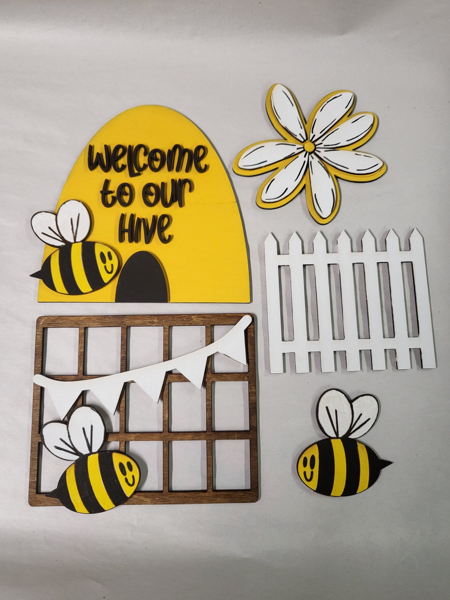 Welcome to our Hive Tiered tray set