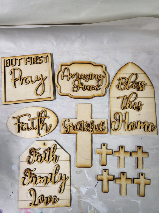 Faith Tiered tray set